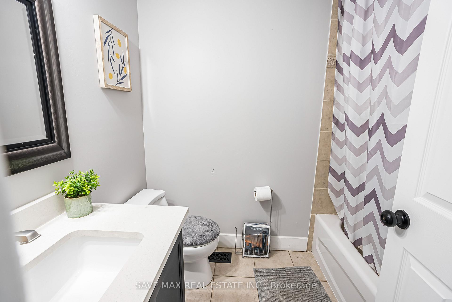 Photo 38 of 295 Briarmeadow Dr, Kitchener, Idlewood — HOMEH