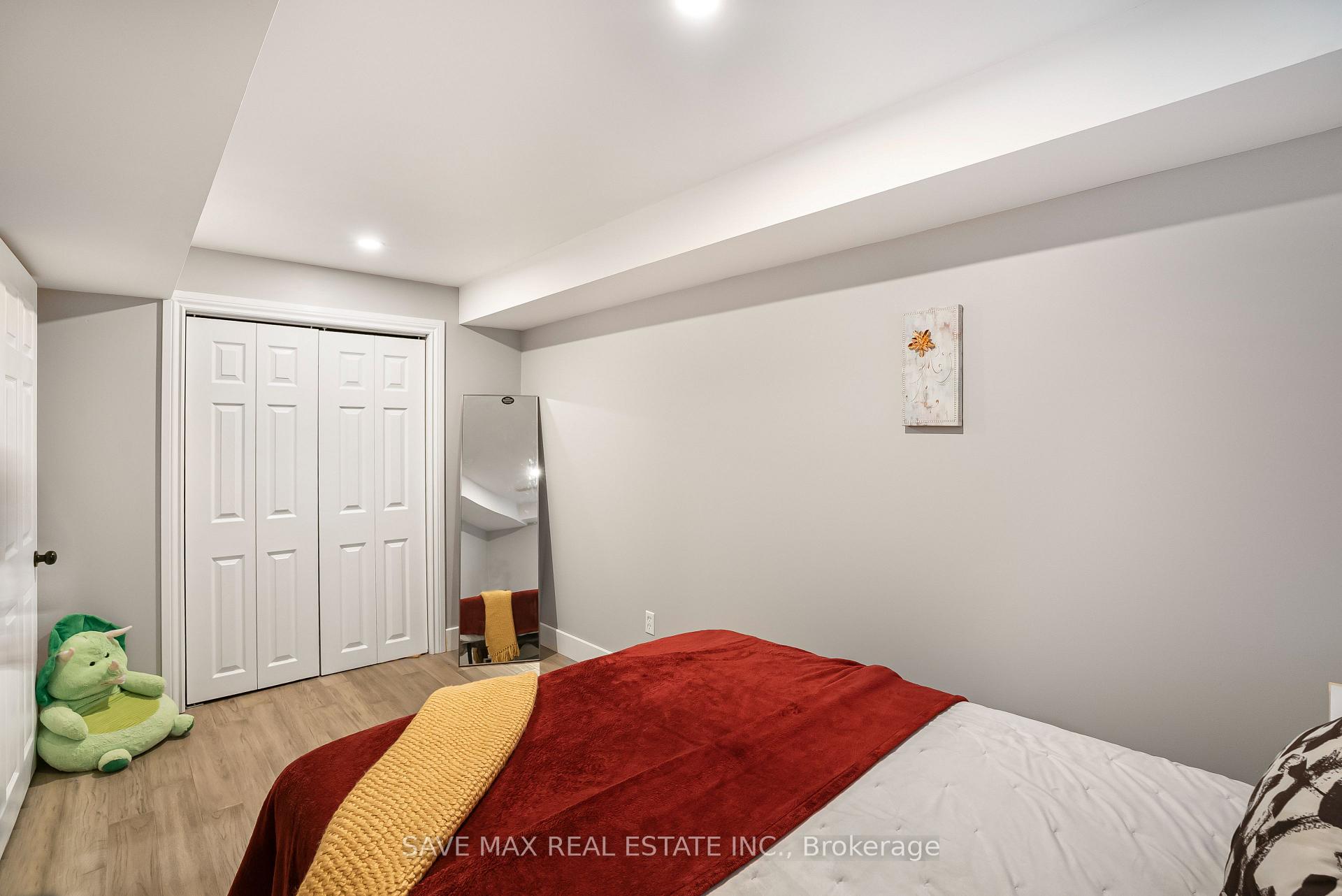 Photo 47 of 295 Briarmeadow Dr, Kitchener, Idlewood — HOMEH
