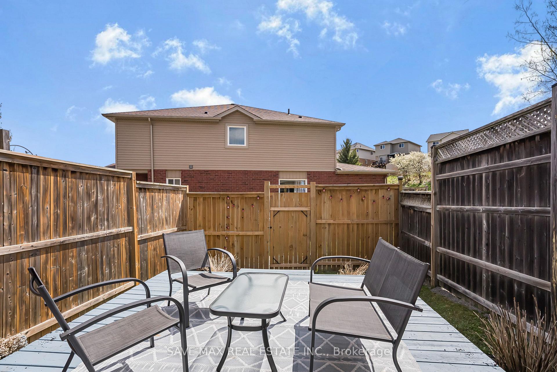 Photo 50 of 295 Briarmeadow Dr, Kitchener, Idlewood — HOMEH