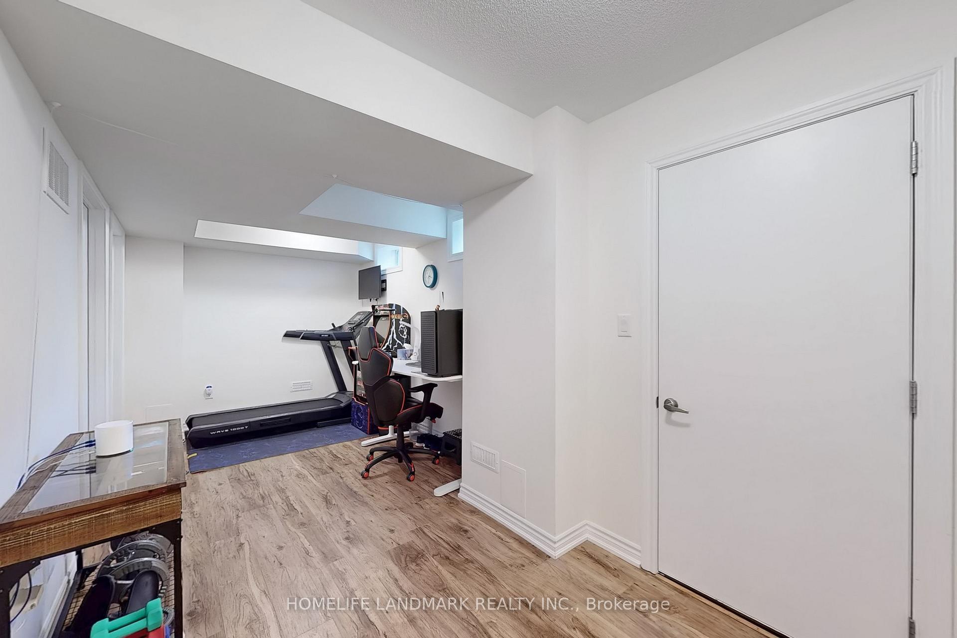 Photo 34 of 14 Breyworth Road, Markham, Victoria Square — HOMEH