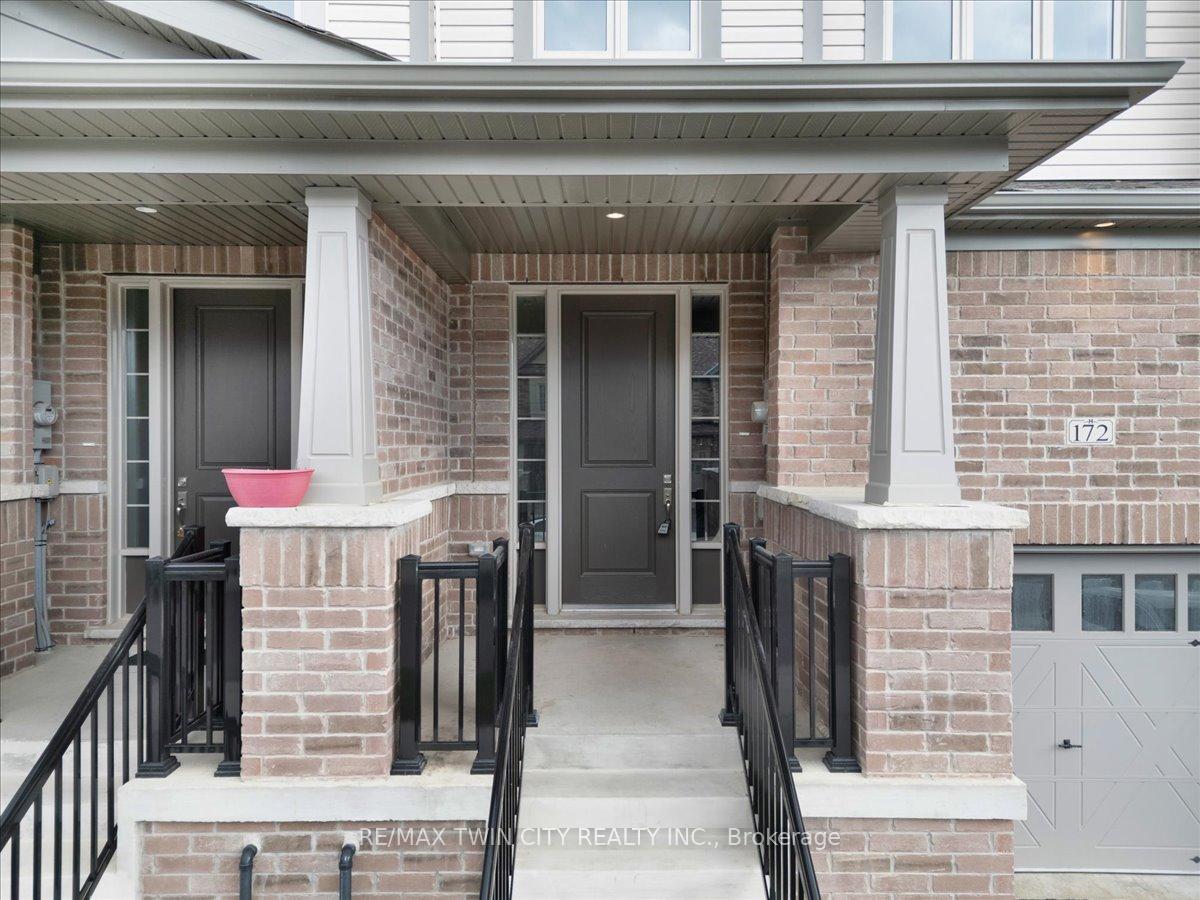 Photo 2 of 172 Broadacre Drive, Kitchener — HOMEH