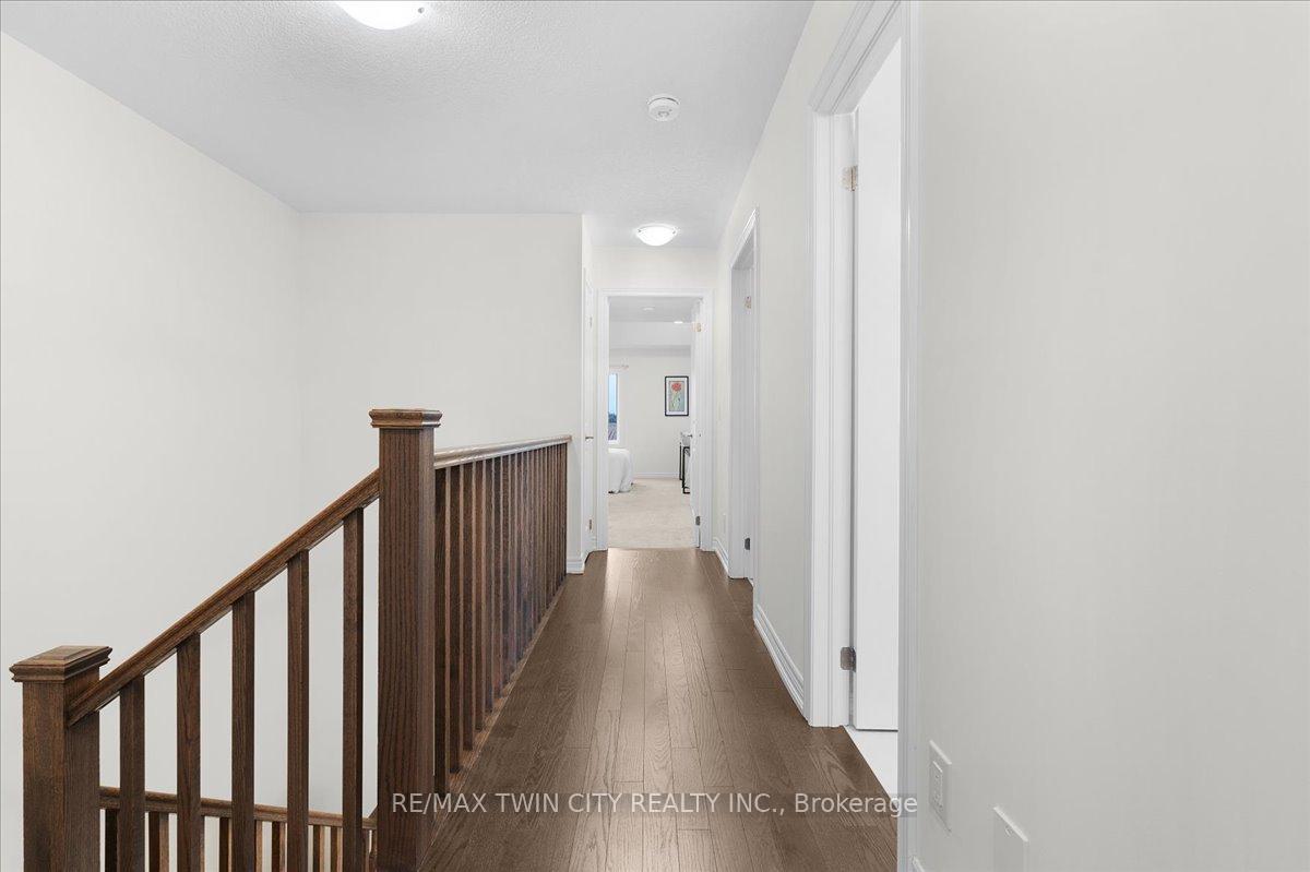 Photo 20 of 172 Broadacre Drive, Kitchener — HOMEH