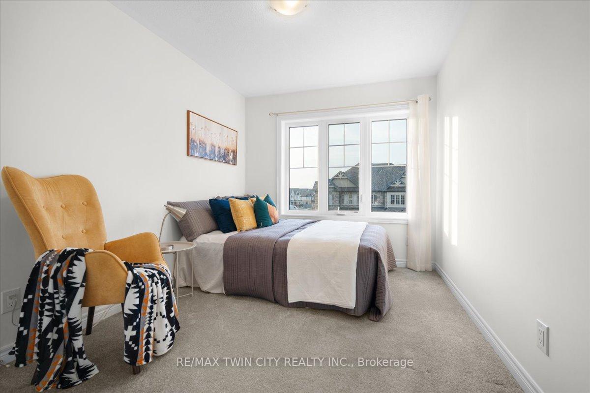 Photo 28 of 172 Broadacre Drive, Kitchener — HOMEH