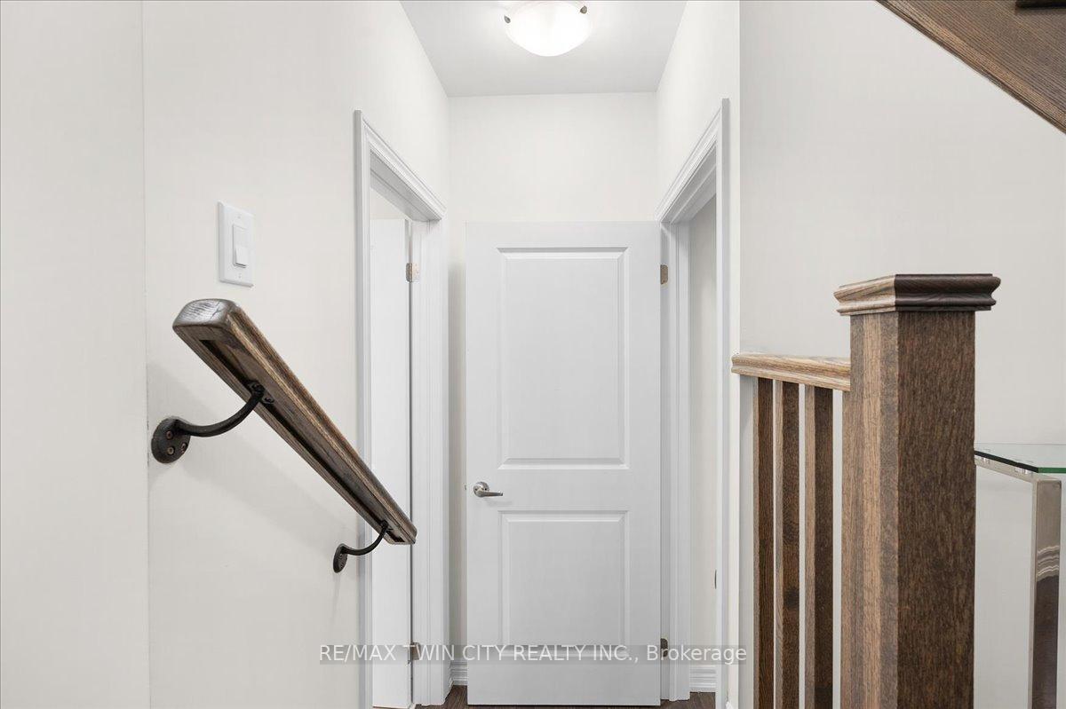 Photo 37 of 172 Broadacre Drive, Kitchener — HOMEH