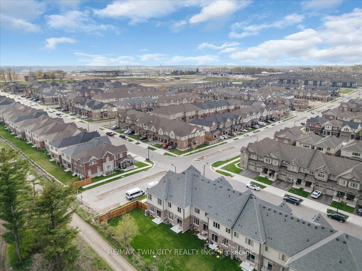 Photo 47 of 172 Broadacre Drive, Kitchener — HOMEH