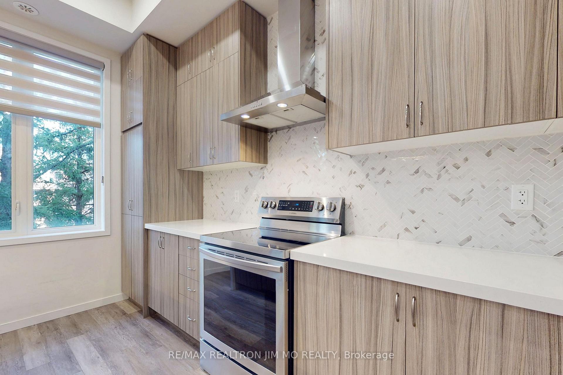 Photo 10 of 37 Armillo Place, Markham, Wismer — HOMEH