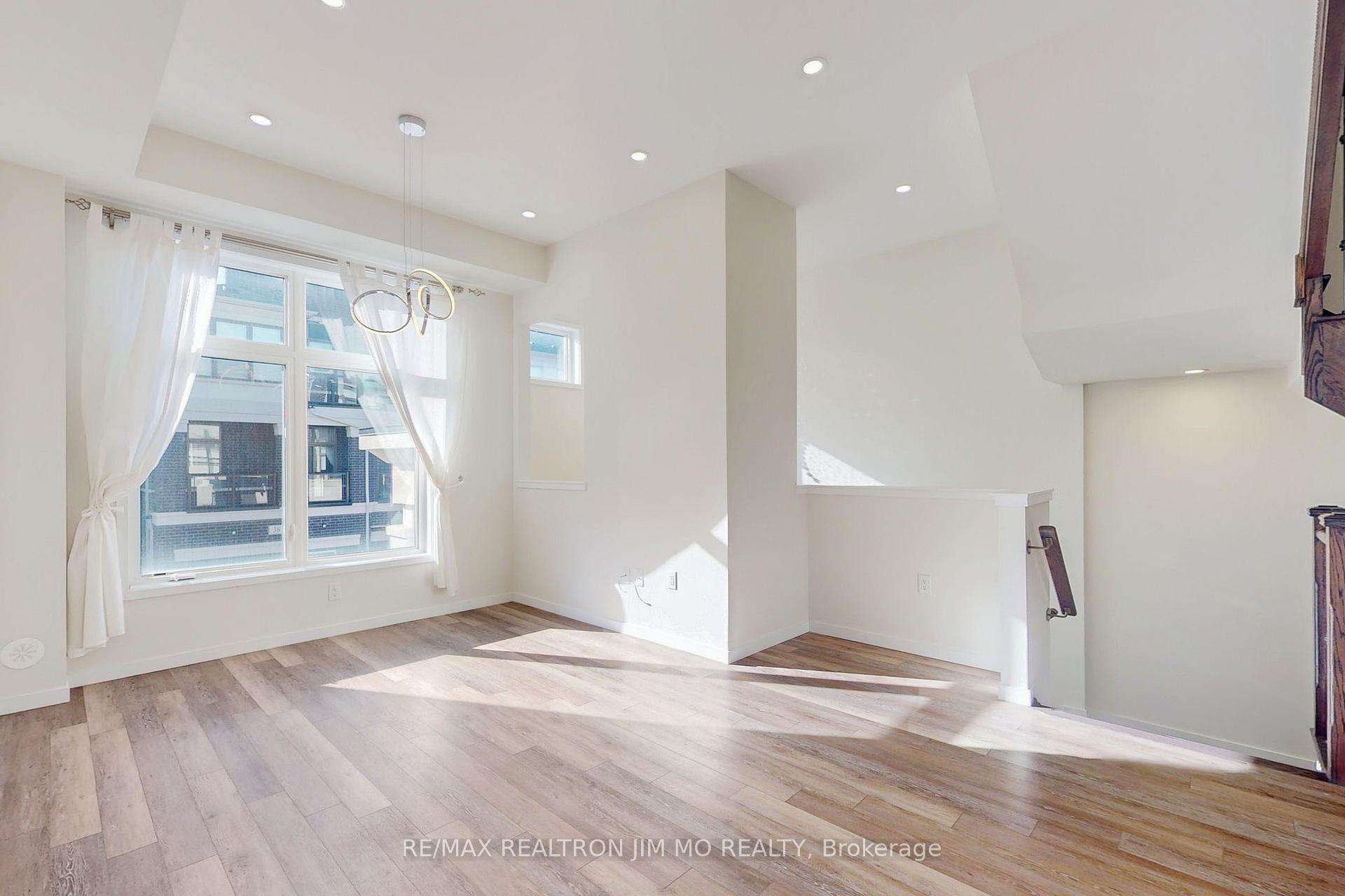 Photo 11 of 37 Armillo Place, Markham, Wismer — HOMEH