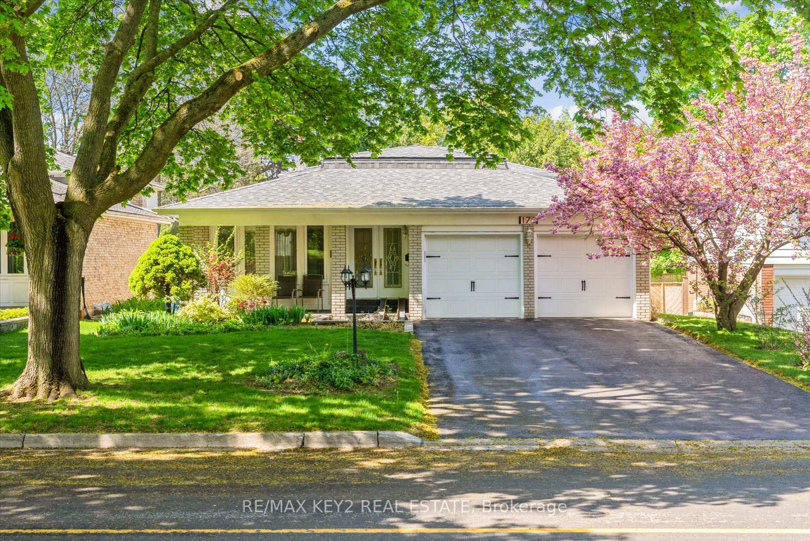 Photo 1 of 172 Bayview Fairways Drive, Markham, Bayview Fairway-Bayview Country Club Estates — HOMEH