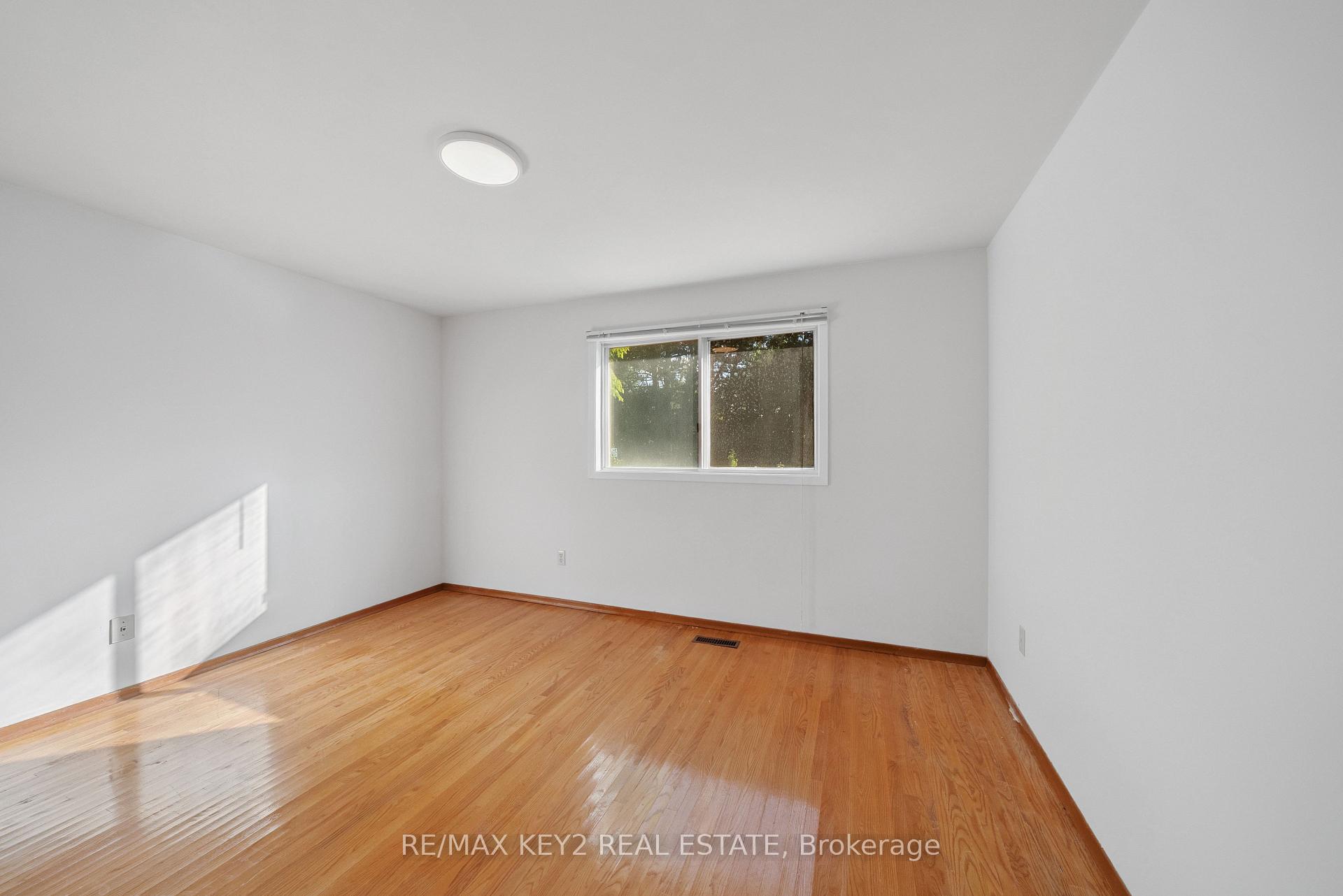 Photo 23 of 172 Bayview Fairways Drive, Markham, Bayview Fairway-Bayview Country Club Estates — HOMEH