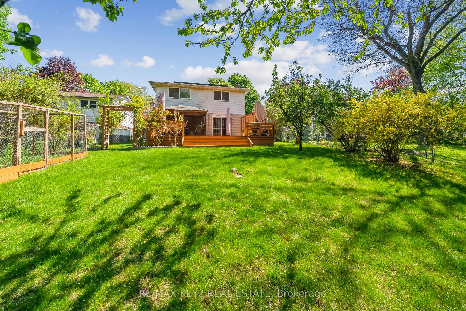 Photo 32 of 172 Bayview Fairways Drive, Markham, Bayview Fairway-Bayview Country Club Estates — HOMEH