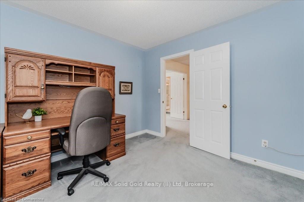 Photo 27 of 15 Trelawney Street, Kitchener — HOMEH