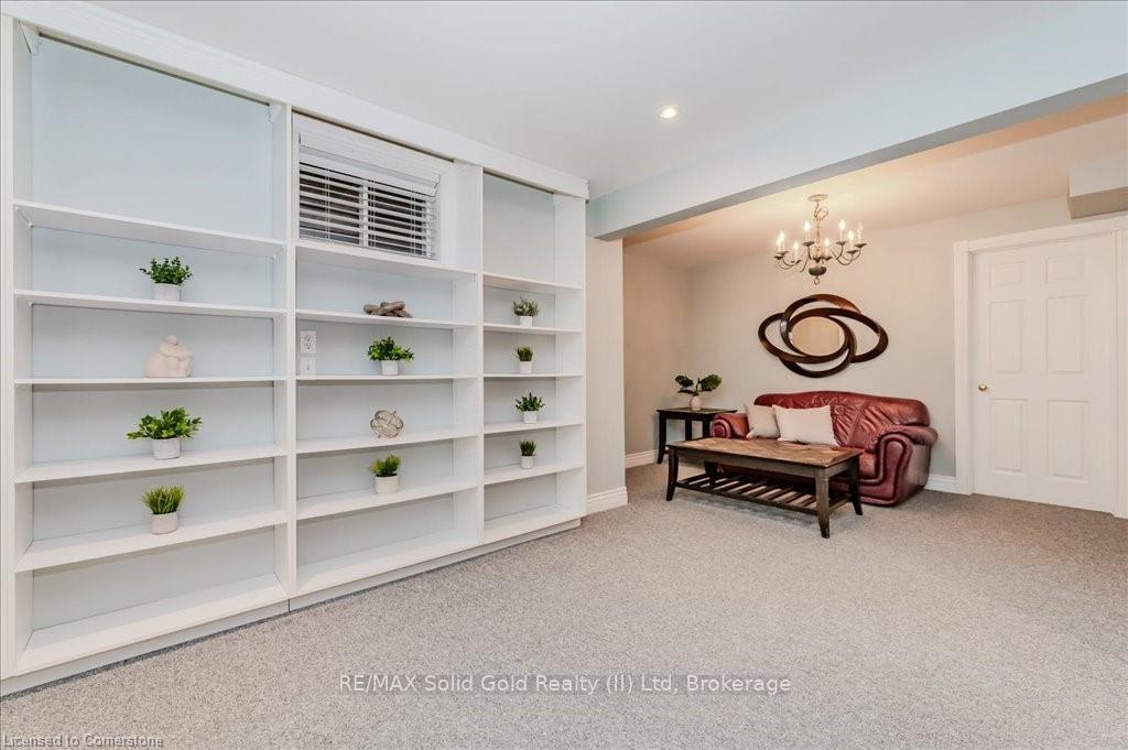 Photo 34 of 15 Trelawney Street, Kitchener — HOMEH