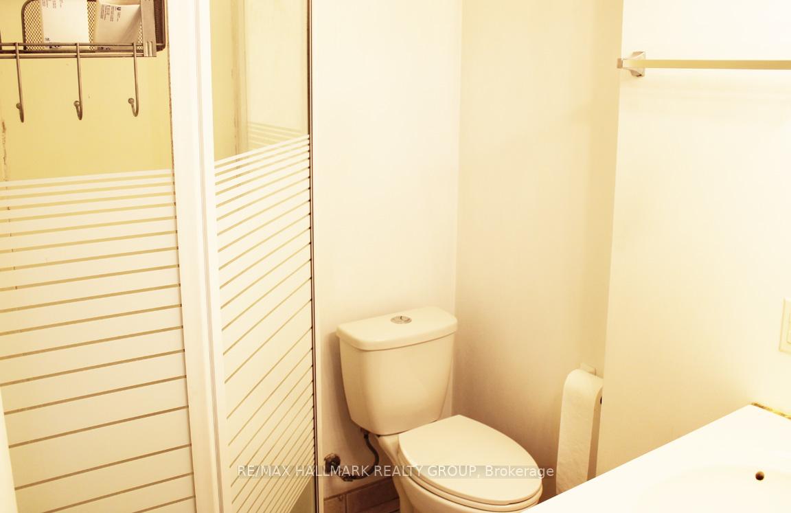Photo 24 of 47 Emerald Meadows Drive, Ottawa, Kanata - Emerald Meadows/Trailwest — HOMEH
