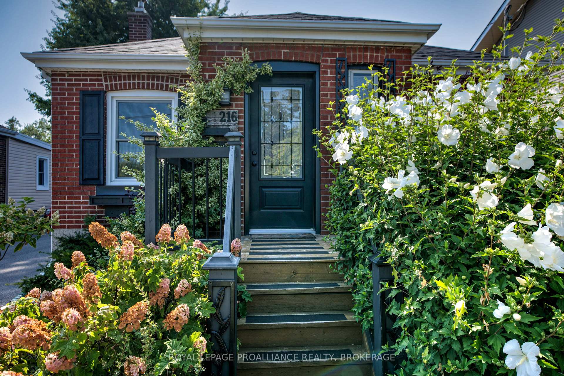 Photo 11 of 216 Regent Street, Kingston, Central City East — HOMEH