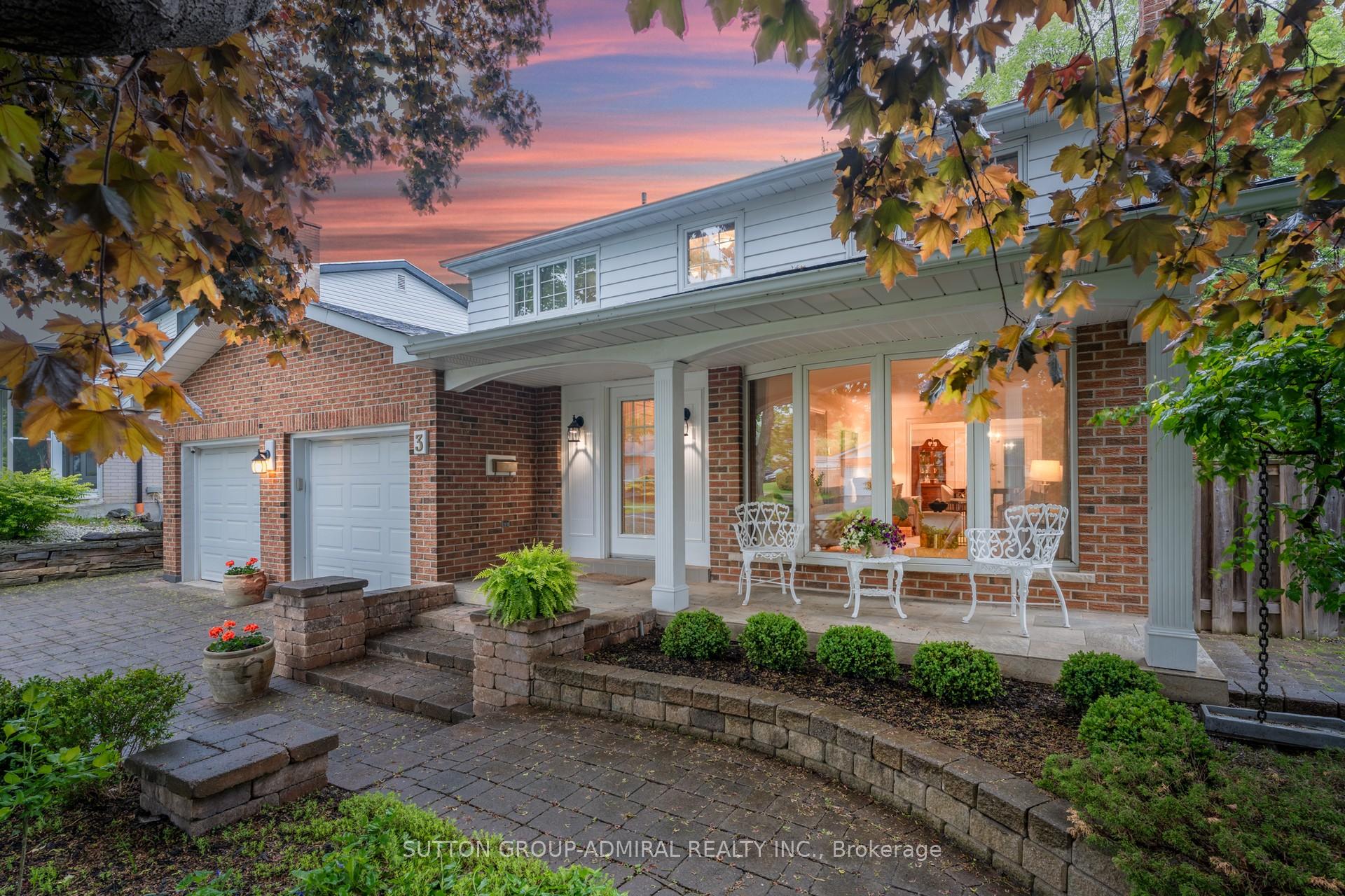 Photo 2 of 3 Blue Spruce Lane, Markham, Royal Orchard — HOMEH