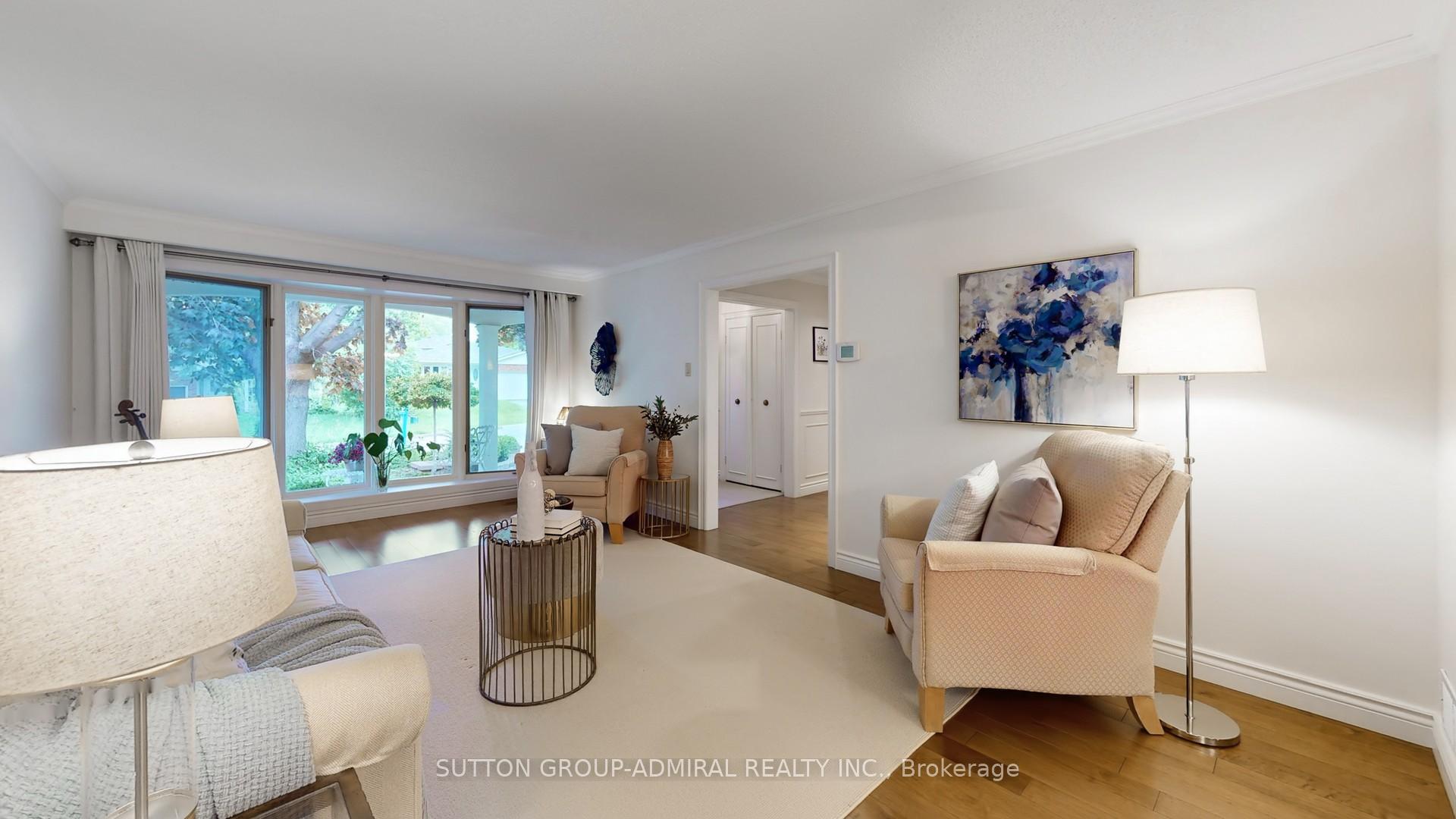 Photo 7 of 3 Blue Spruce Lane, Markham, Royal Orchard — HOMEH