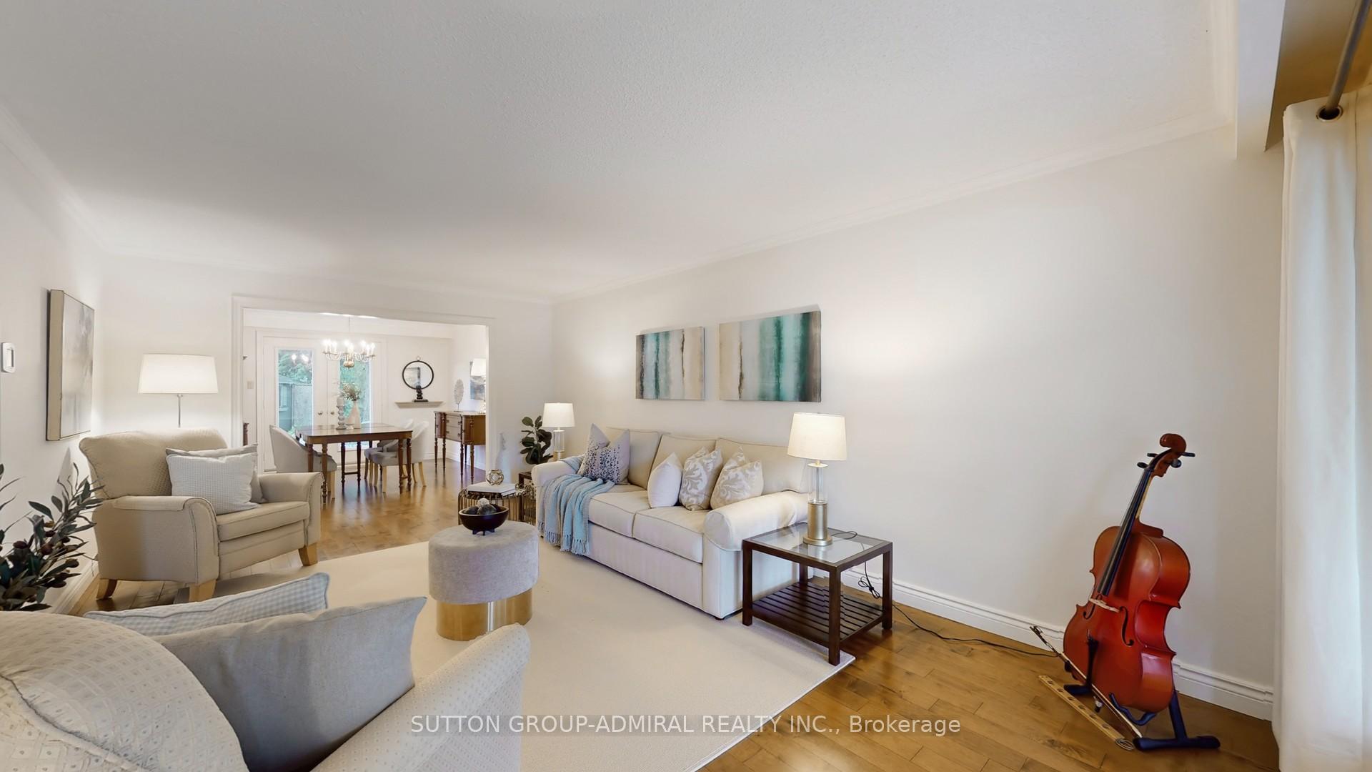 Photo 9 of 3 Blue Spruce Lane, Markham, Royal Orchard — HOMEH