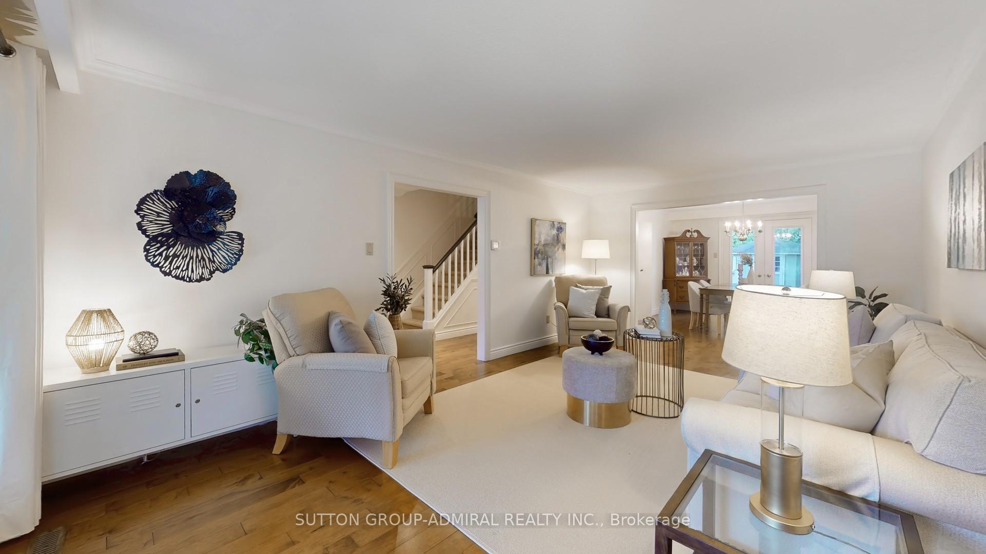 Photo 11 of 3 Blue Spruce Lane, Markham, Royal Orchard — HOMEH