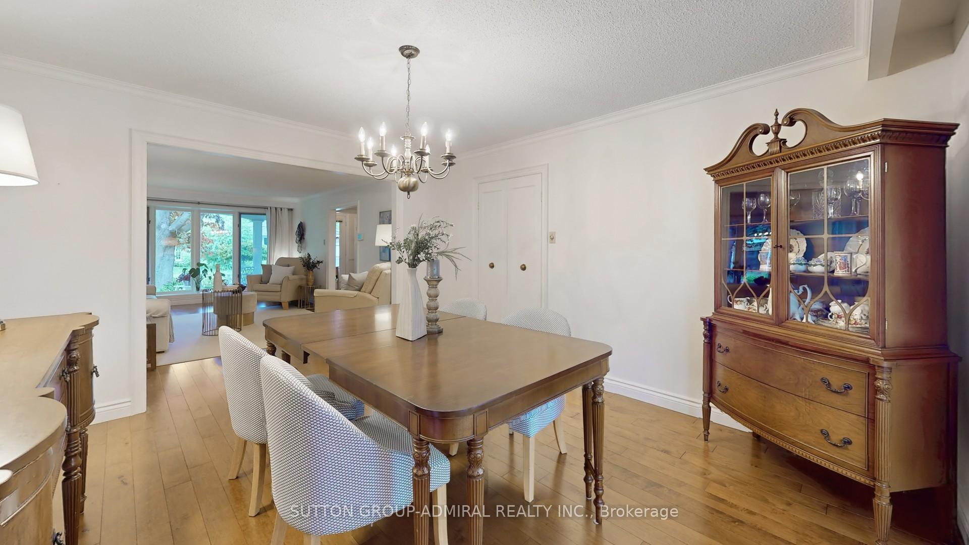 Photo 13 of 3 Blue Spruce Lane, Markham, Royal Orchard — HOMEH