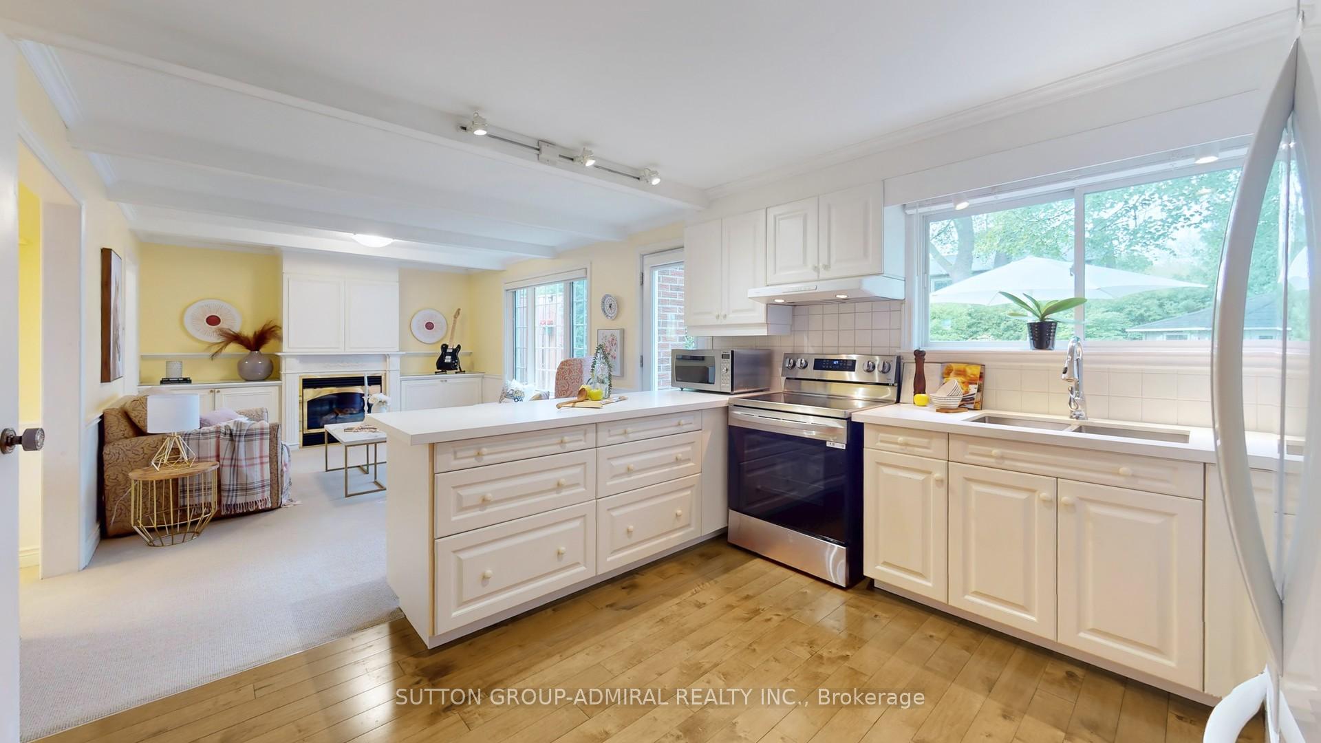 Photo 16 of 3 Blue Spruce Lane, Markham, Royal Orchard — HOMEH