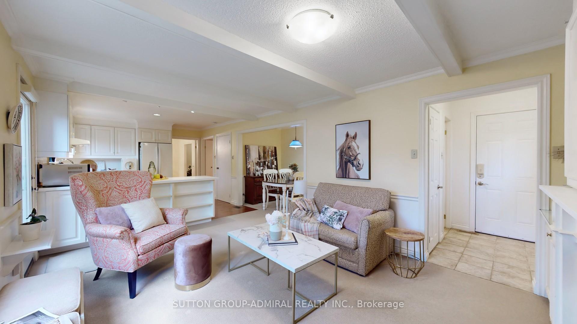 Photo 24 of 3 Blue Spruce Lane, Markham, Royal Orchard — HOMEH