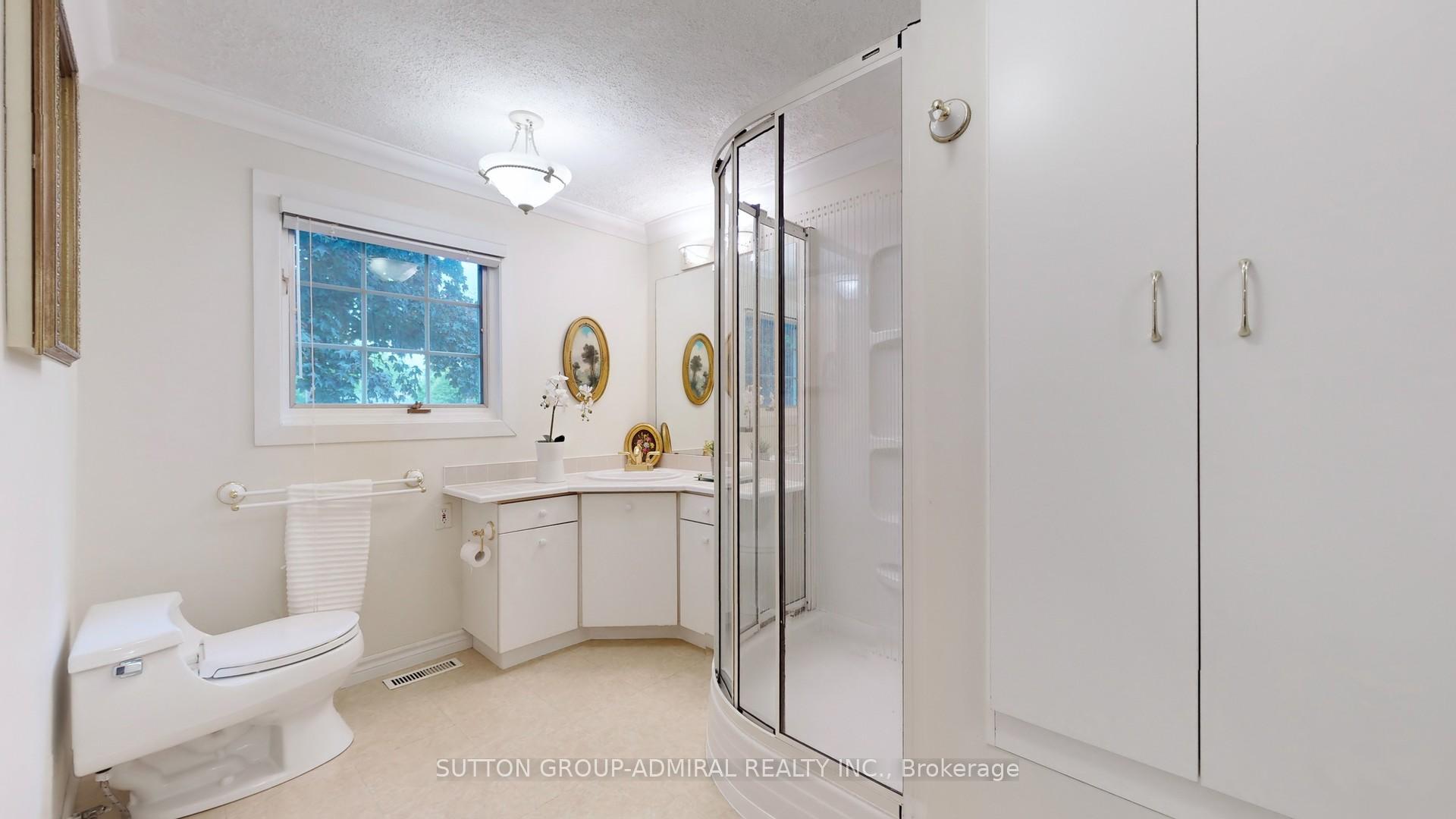 Photo 29 of 3 Blue Spruce Lane, Markham, Royal Orchard — HOMEH