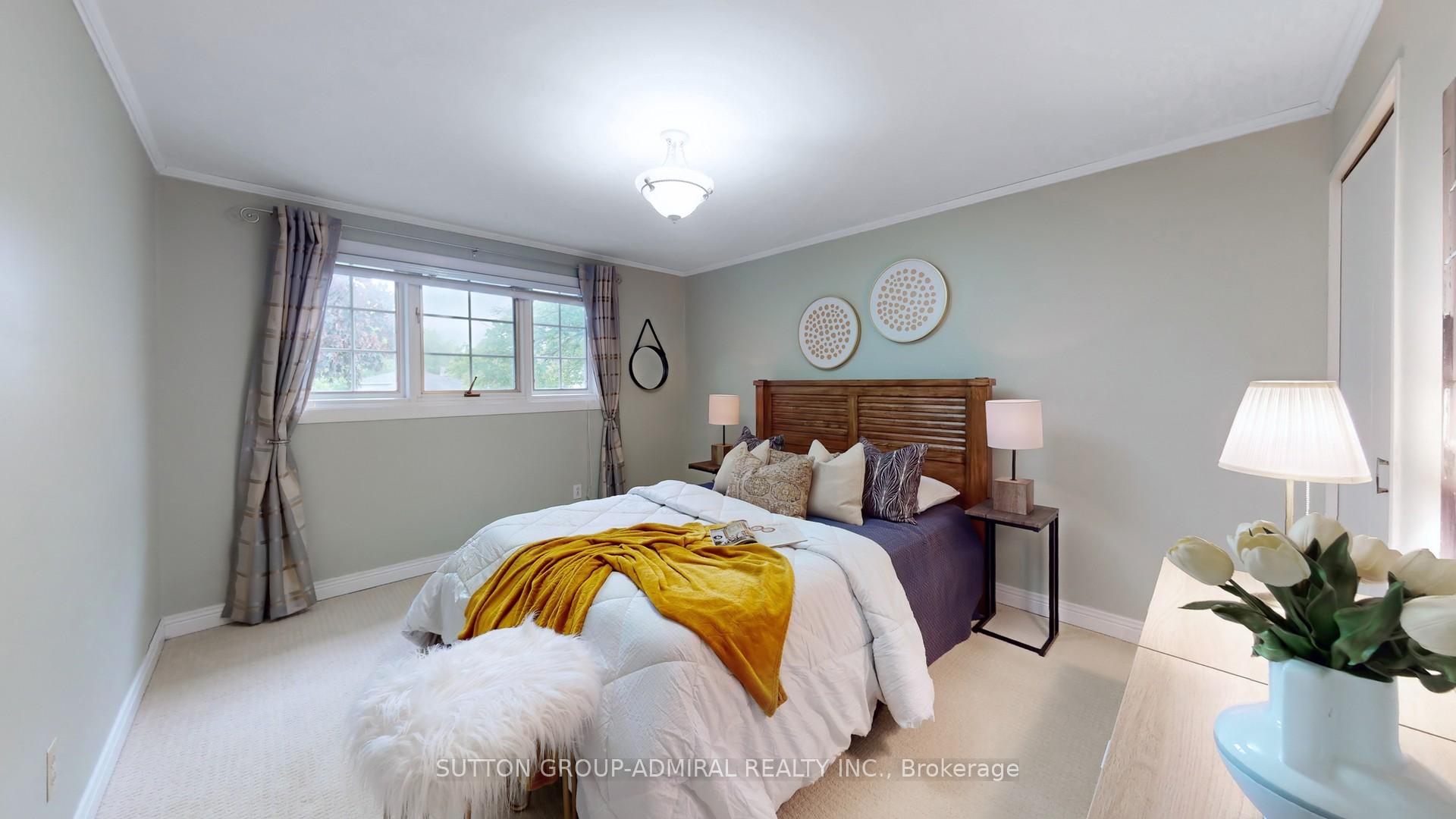 Photo 31 of 3 Blue Spruce Lane, Markham, Royal Orchard — HOMEH
