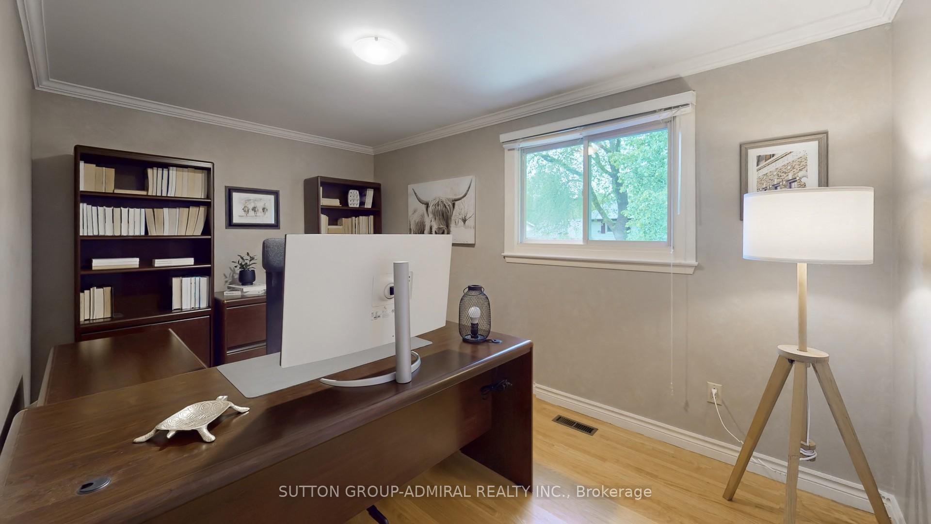 Photo 35 of 3 Blue Spruce Lane, Markham, Royal Orchard — HOMEH