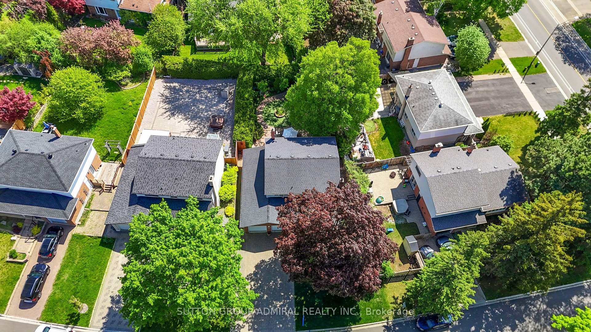 Photo 48 of 3 Blue Spruce Lane, Markham, Royal Orchard — HOMEH
