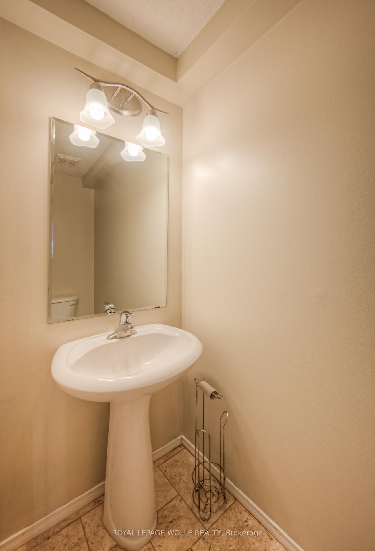 Photo 8 of 30 Chantilly Street, Kitchener, Huron Park — HOMEH