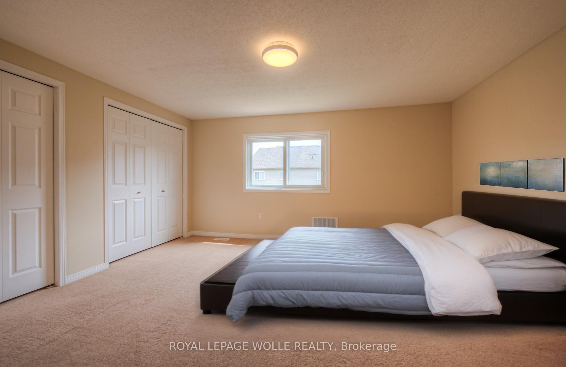 Photo 9 of 30 Chantilly Street, Kitchener, Huron Park — HOMEH