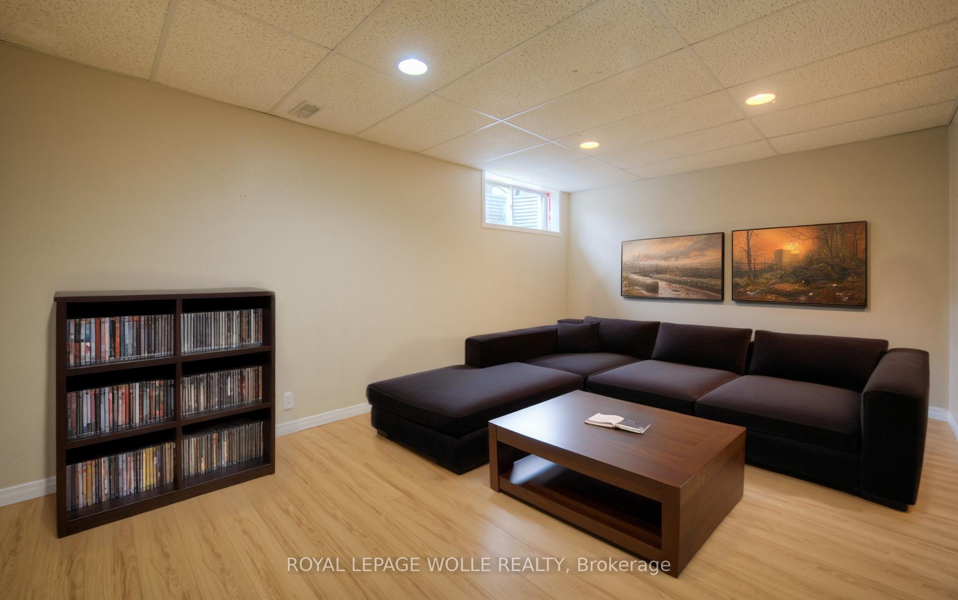 Photo 14 of 30 Chantilly Street, Kitchener, Huron Park — HOMEH