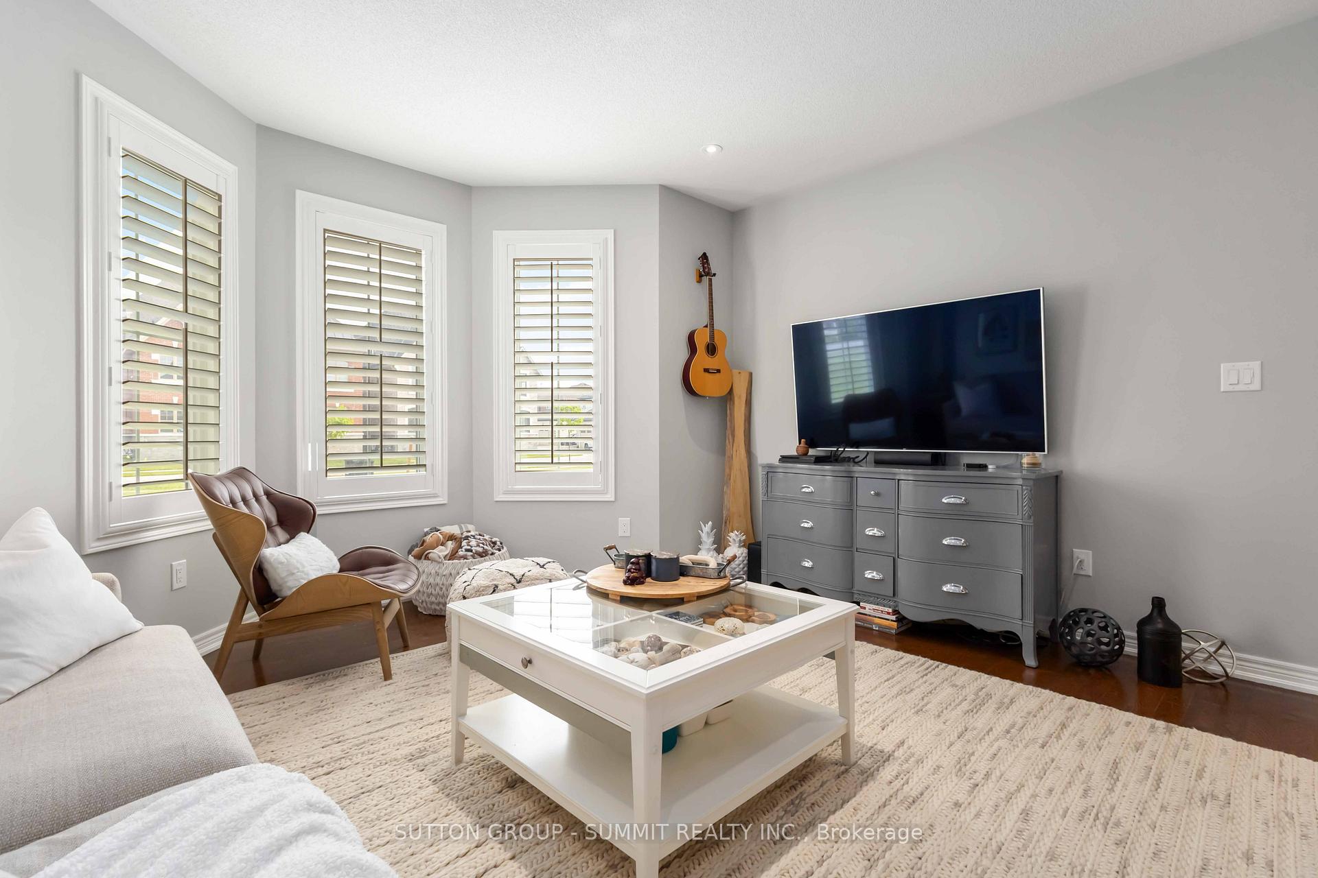 Photo 9 of 275 Riverlands Avenue, Markham, Cornell — HOMEH