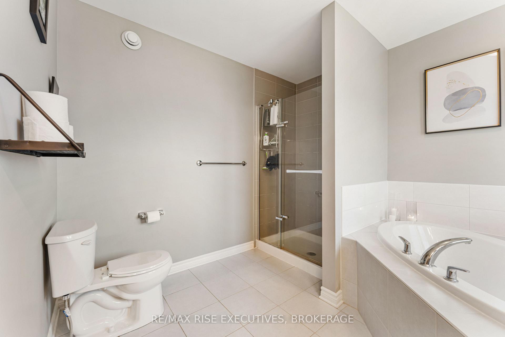 Photo 31 of 1118 Woodhaven Drive, Kingston, City Northwest — HOMEH