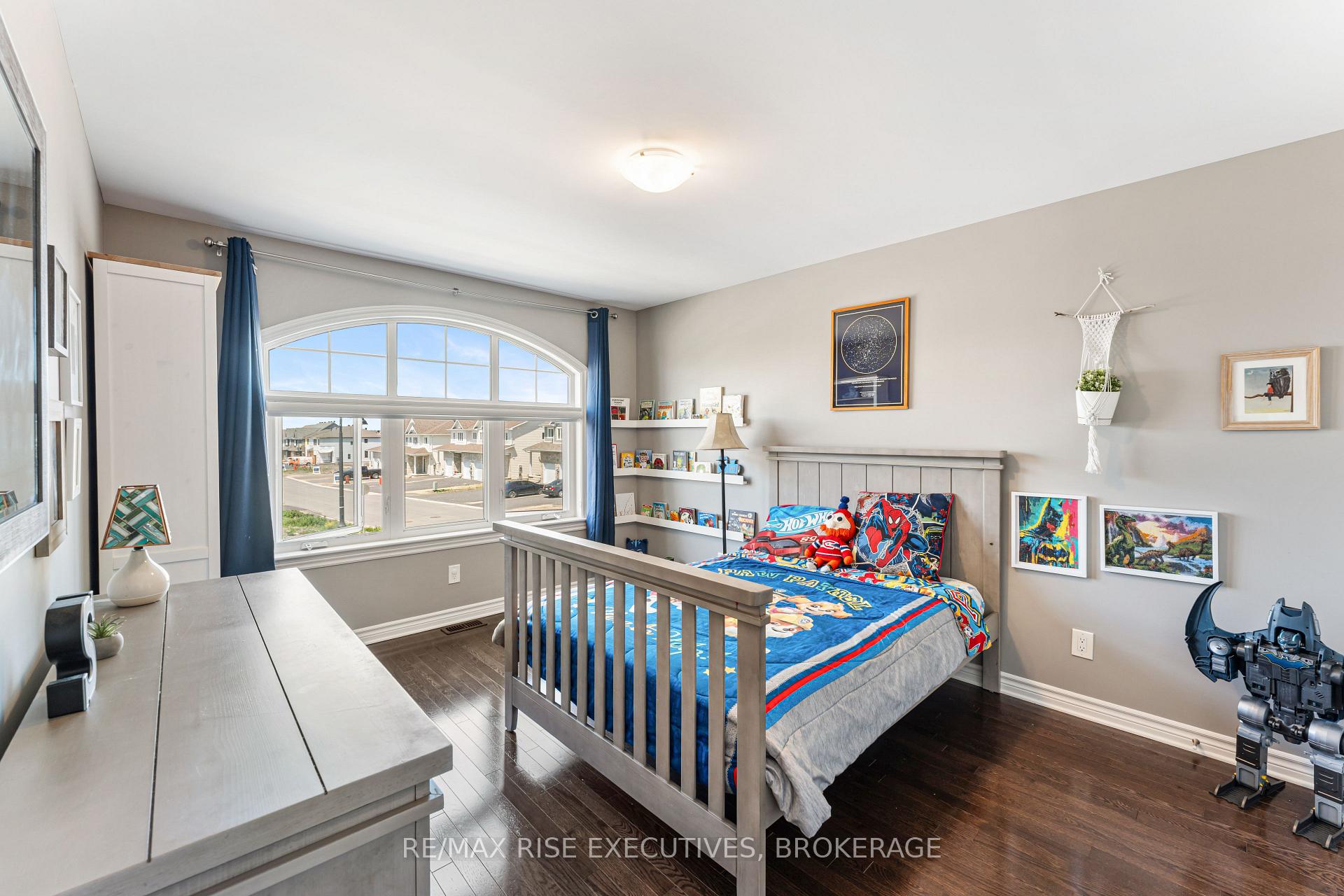 Photo 33 of 1118 Woodhaven Drive, Kingston, City Northwest — HOMEH