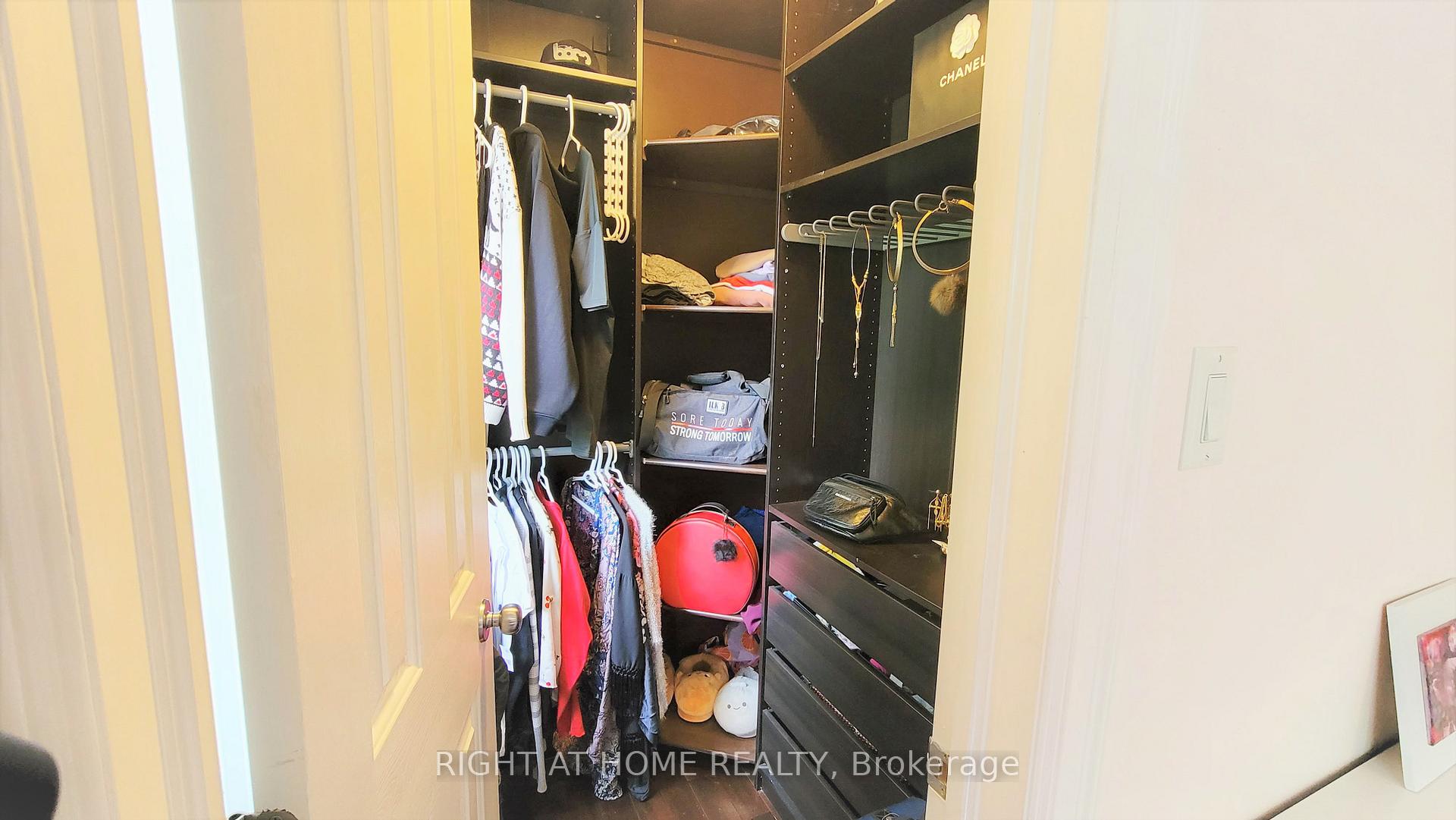 Photo 14 of 542 Aberfoyle Circle, Ottawa, Kanata - Morgan's Grant/South March — HOMEH