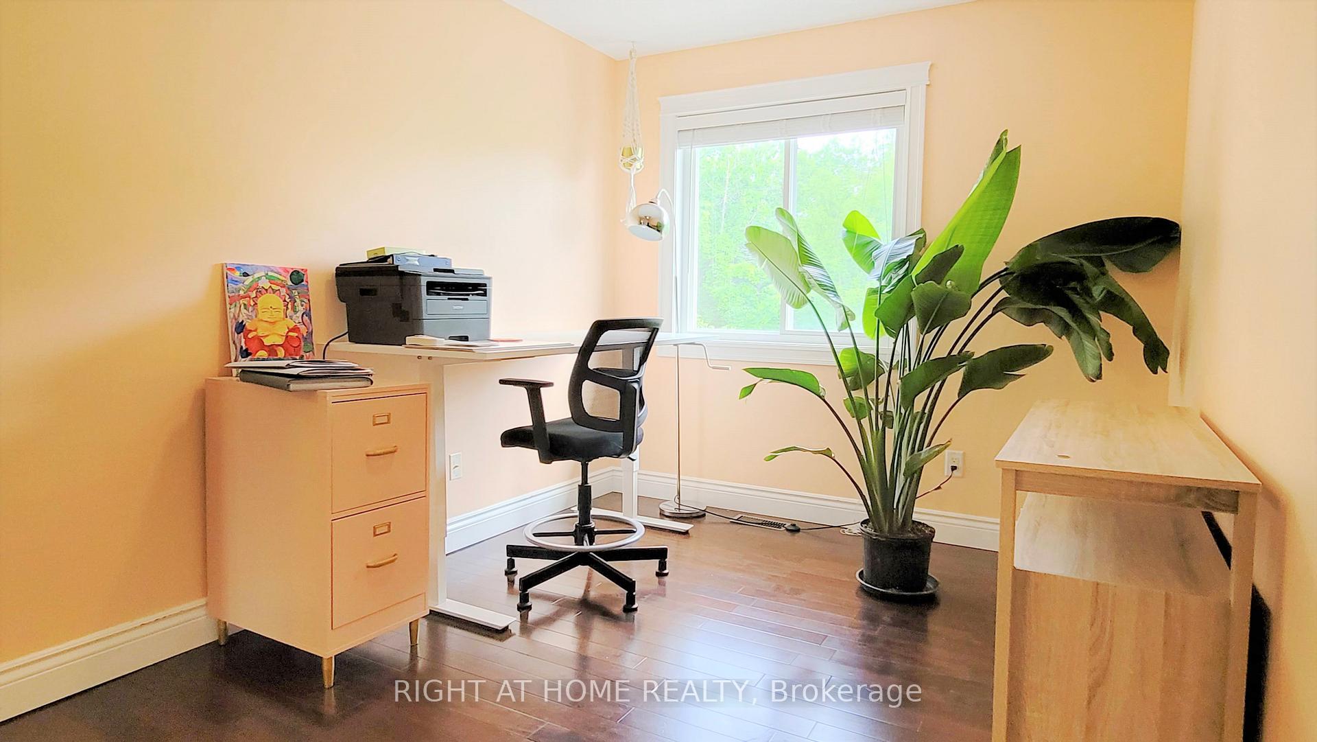 Photo 18 of 542 Aberfoyle Circle, Ottawa, Kanata - Morgan's Grant/South March — HOMEH