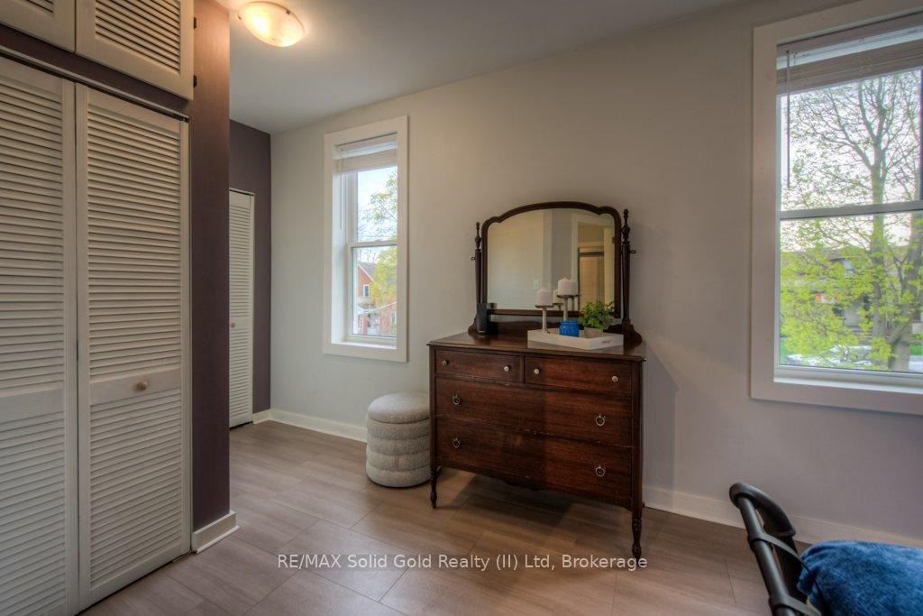 Photo 19 of 158 Waterloo Street, Kitchener — HOMEH
