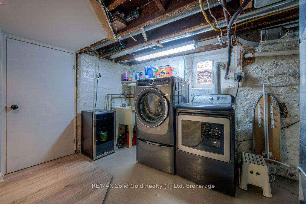Photo 29 of 158 Waterloo Street, Kitchener — HOMEH