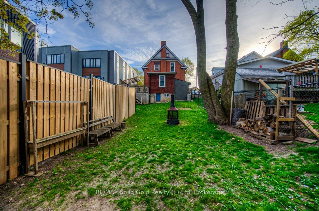 Photo 37 of 158 Waterloo Street, Kitchener — HOMEH