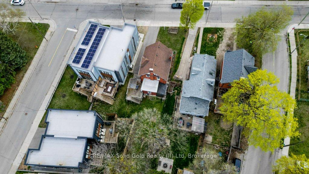 Photo 42 of 158 Waterloo Street, Kitchener — HOMEH
