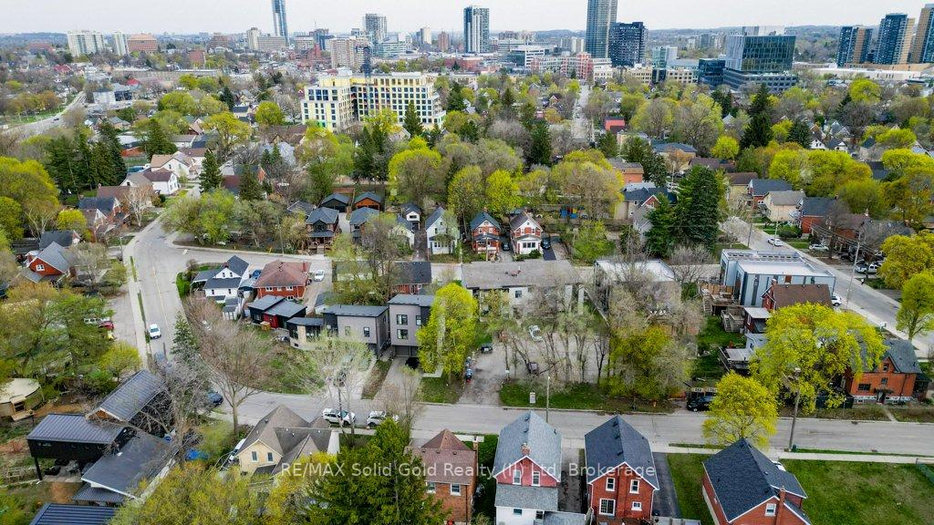 Photo 46 of 158 Waterloo Street, Kitchener — HOMEH