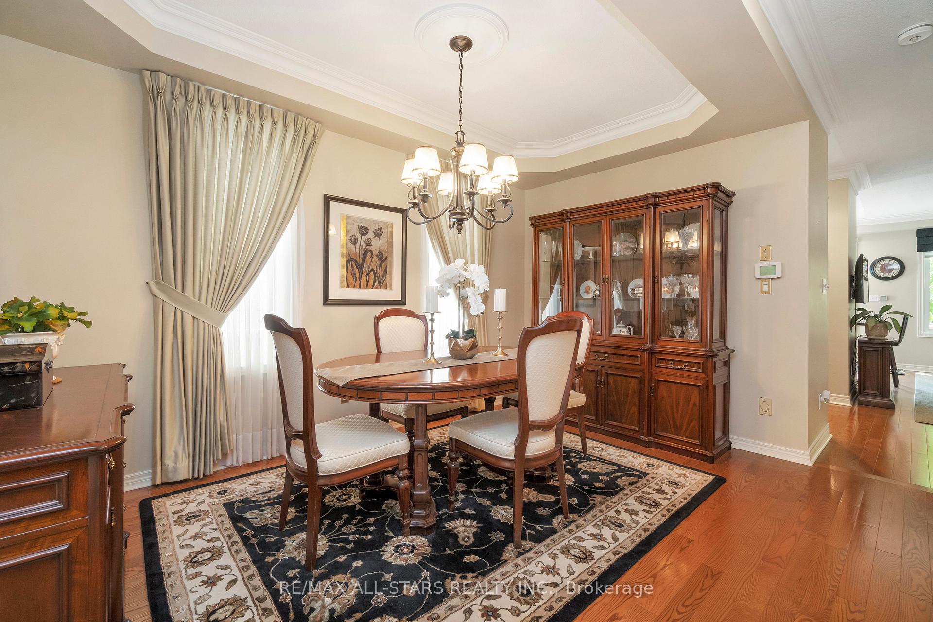 Photo 8 of 123 The Fairways, Markham, Angus Glen — HOMEH