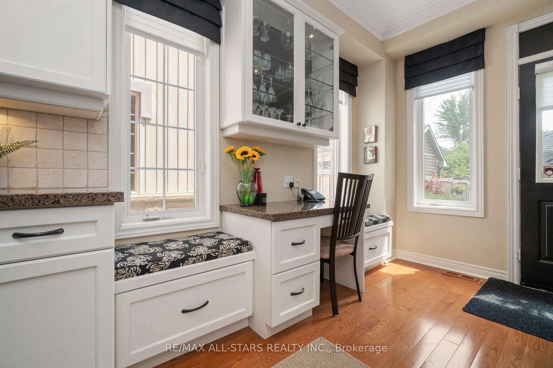 Photo 15 of 123 The Fairways, Markham, Angus Glen — HOMEH