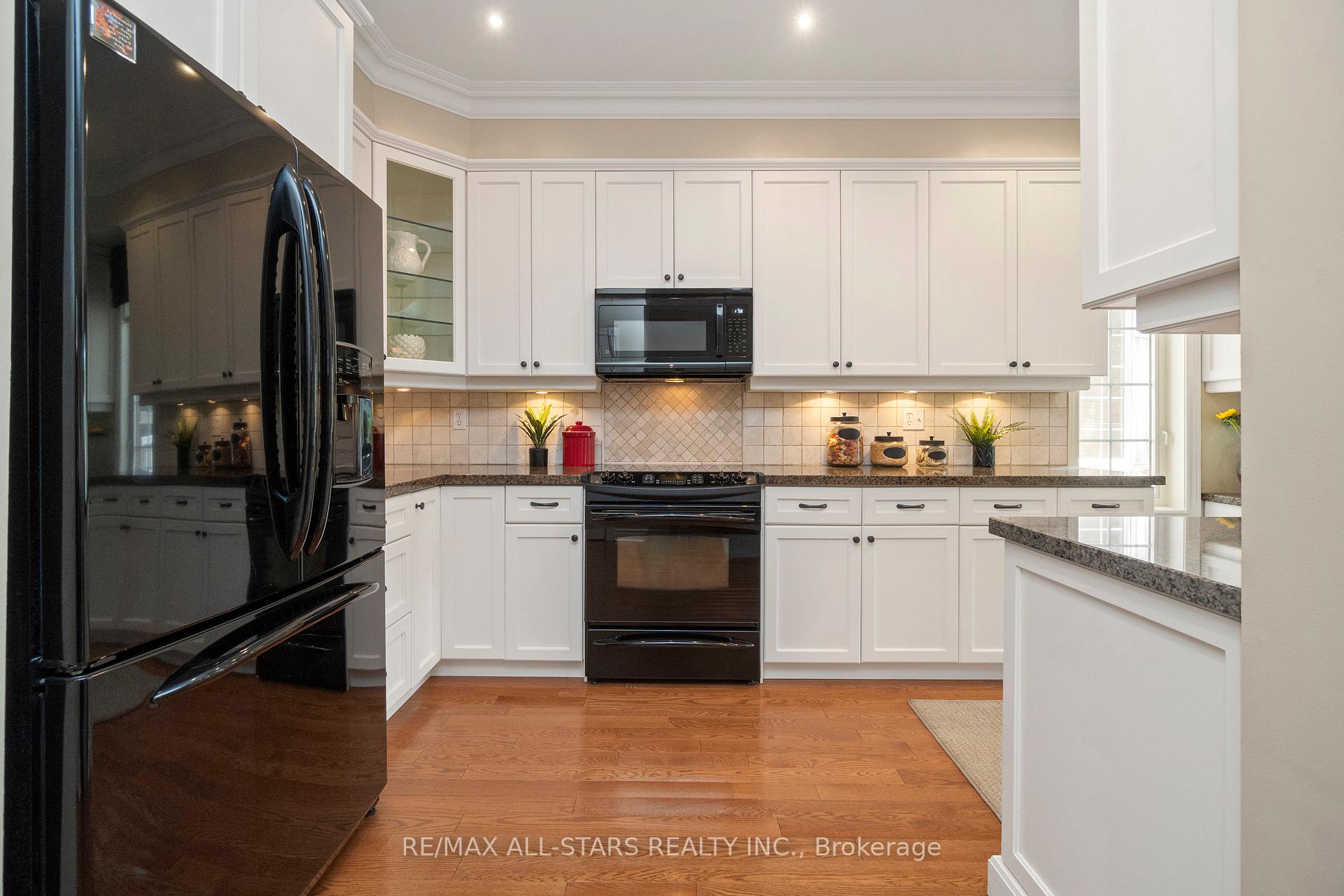 Photo 21 of 123 The Fairways, Markham, Angus Glen — HOMEH
