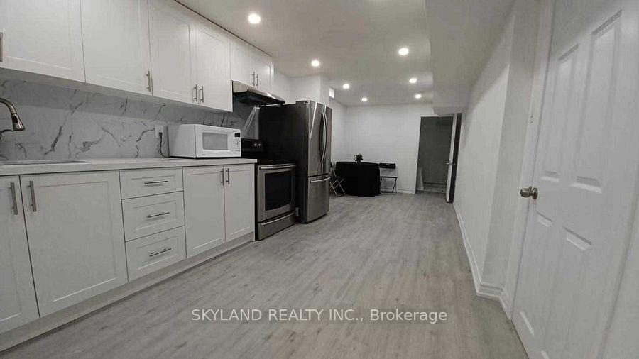 Photo 4 of Unit Bsmt, 71 Trafford Crescent, Markham, Milliken Mills East — HOMEH