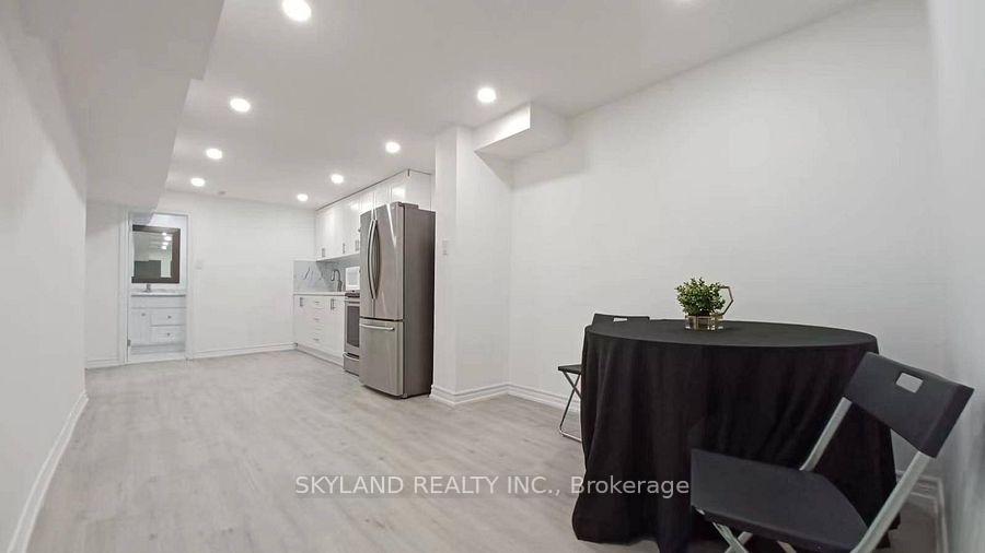 Photo 5 of Unit Bsmt, 71 Trafford Crescent, Markham, Milliken Mills East — HOMEH