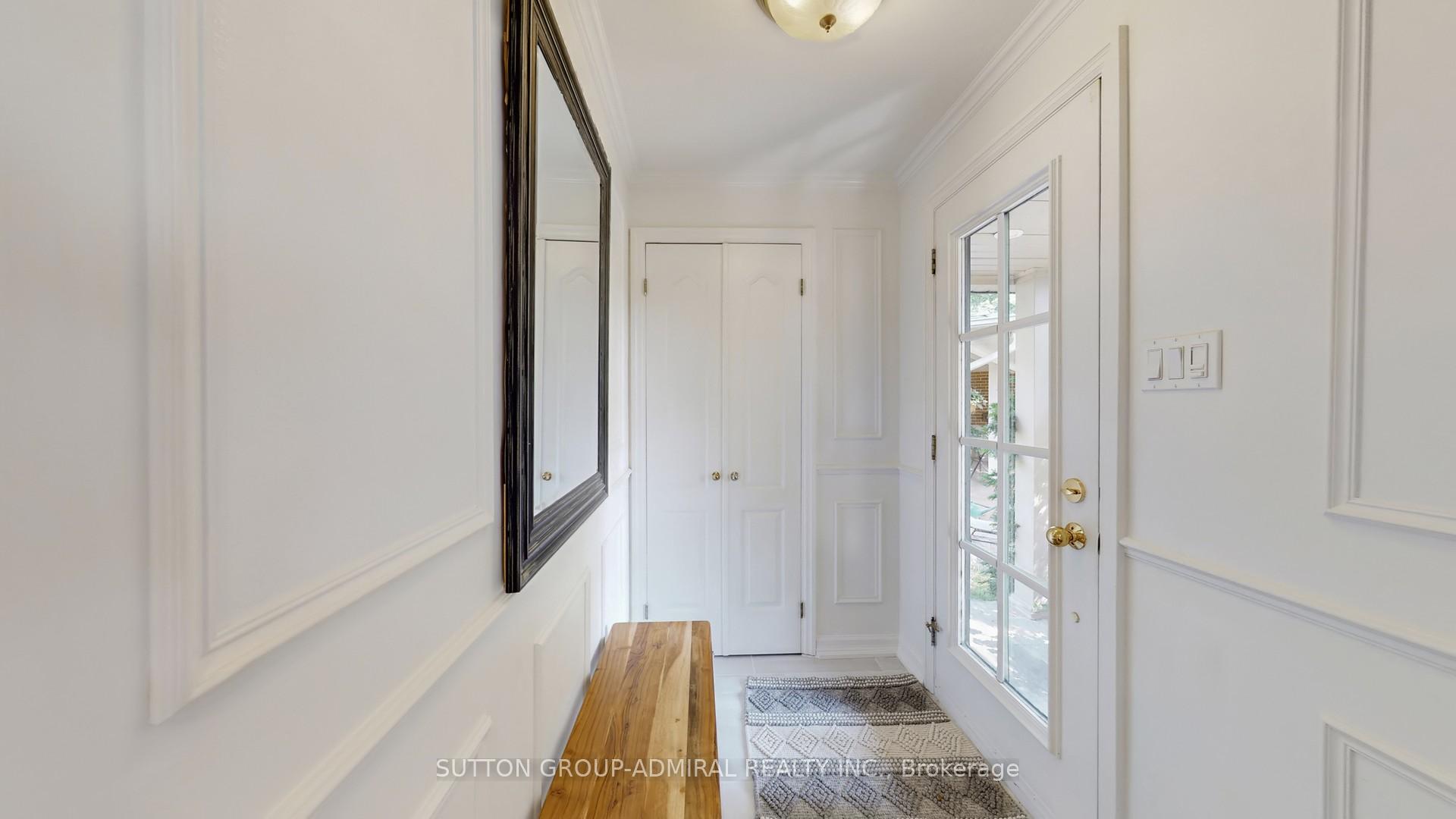 Photo 3 of 38 Blue Spruce Lane, Markham, Royal Orchard — HOMEH