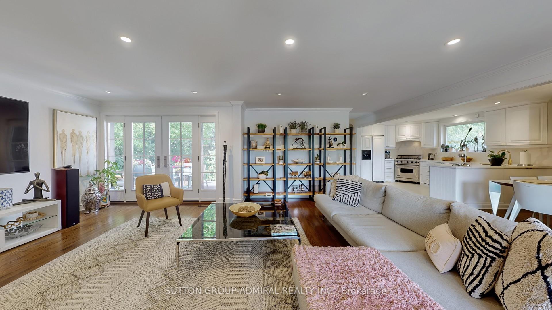 Photo 8 of 38 Blue Spruce Lane, Markham, Royal Orchard — HOMEH