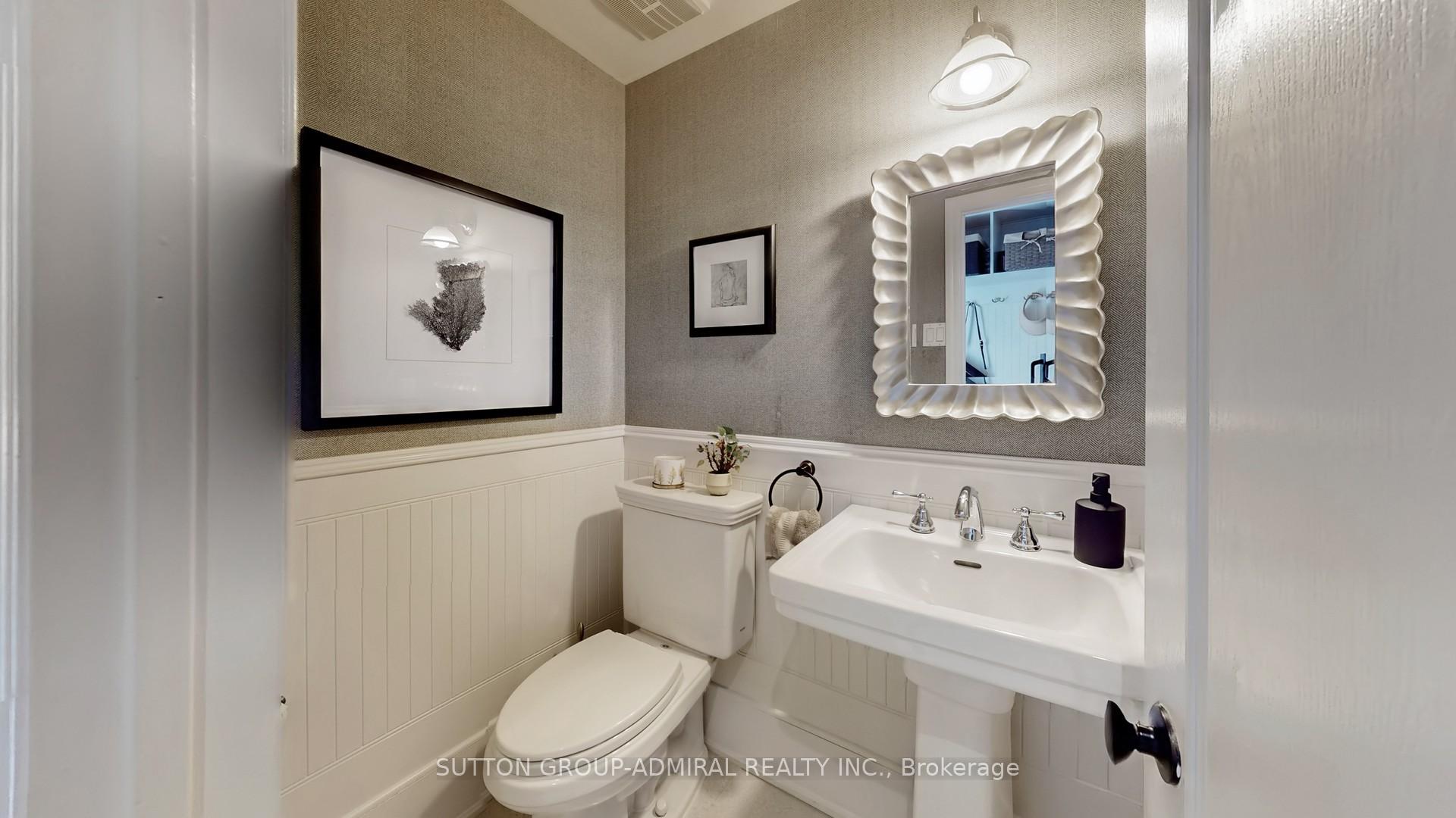 Photo 17 of 38 Blue Spruce Lane, Markham, Royal Orchard — HOMEH